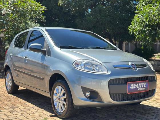 FIAT PALIO 1.0 MPI ATTRACTIVE 8V FLEX 4P MANUAL FIAT PALIO 1.0 MPI ATTRACTIVE 8V FLEX 4P MANUAL